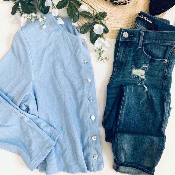 Vintage Sweaters - 🌟4 for $20 VTG Jaclyn Smith button up cardigan